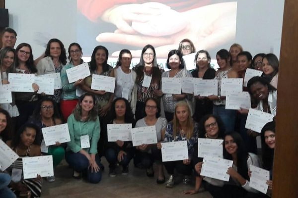 Facilitação para educadores da rede pública municipal de Vitória - ES sobre ludicidade e desenvolvimento infantil em parceria com a Fundação Vale (1)